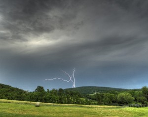 lightning_green_hills